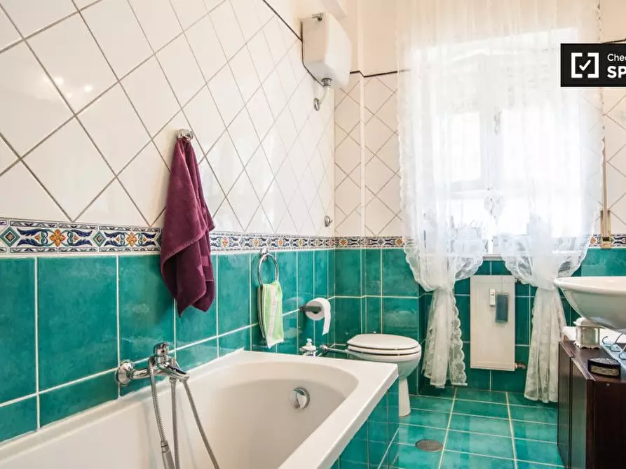 Immagine 17 di Camera condivisa in affitto  in Via Giuseppe Allievo, 00135 Roma RM, Italy a Roma