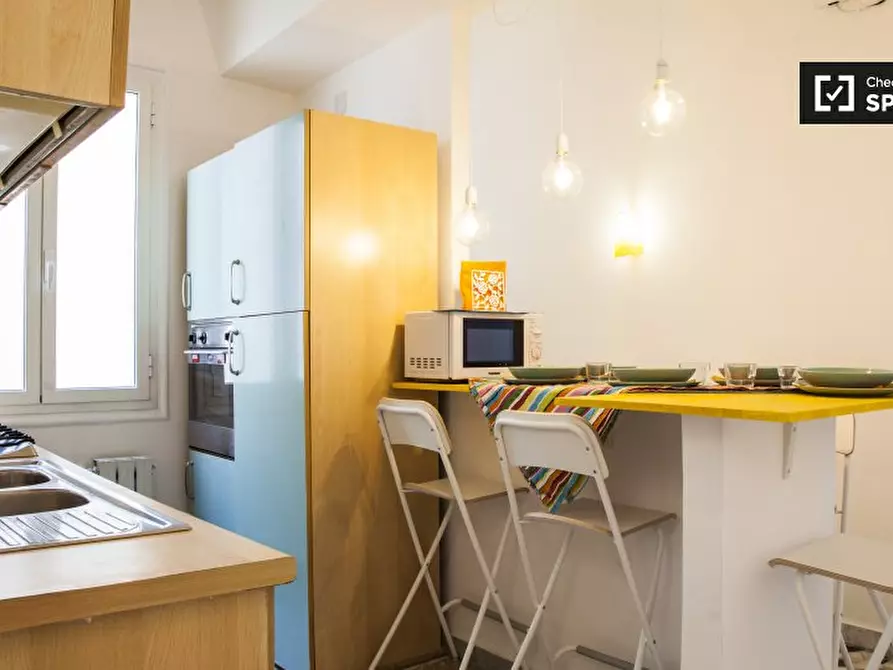 Immagine 5 di Camera condivisa in affitto  in Via Nemorense, 00198 Roma RM, Italy a Roma