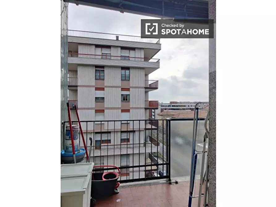 Immagine 15 di Appartamento in affitto  in Viale Ergisto Bezzi a Milano