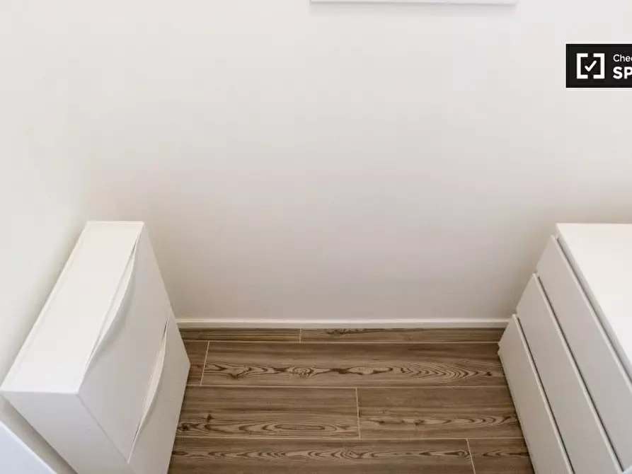 Immagine 6 di Camera condivisa in affitto  in Via Giacomo Antonini a Milano