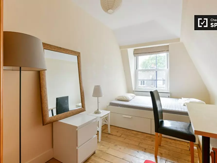 Immagine 3 di Camera condivisa in affitto  in Cross St, Islington, London N1 2BG, UK a Islington