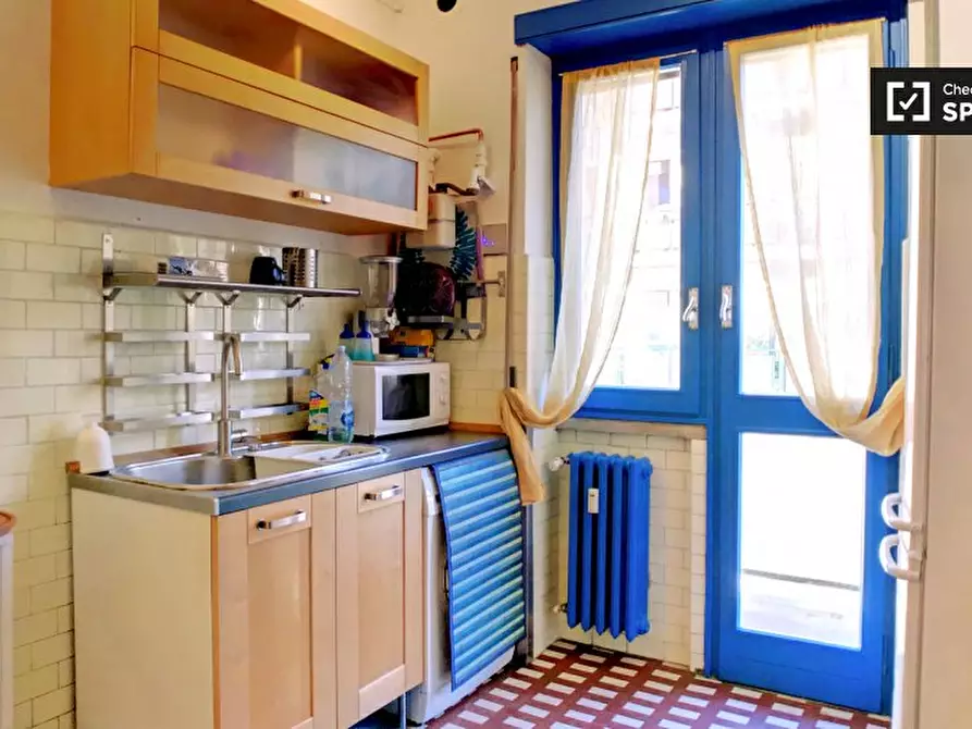 Immagine 5 di Camera condivisa in affitto  in Via Ferrante Aporti a Milano