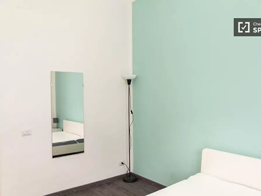 Immagine 7 di Camera condivisa in affitto  in Via Capo Miseno a Roma