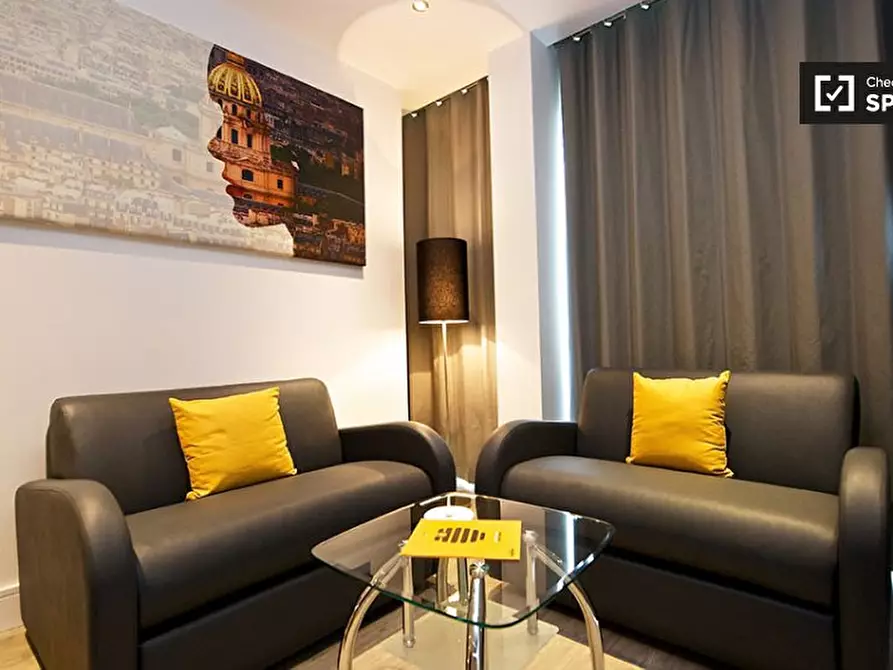 Immagine 3 di Appartamento in affitto  in Greenwich High Road a Greenwich