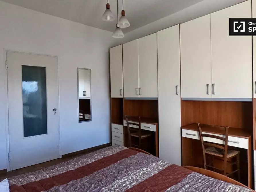 Immagine 2 di Camera condivisa in affitto  in Alzaia Naviglio Pavese, 20142 Milano MI, Italy a Milano