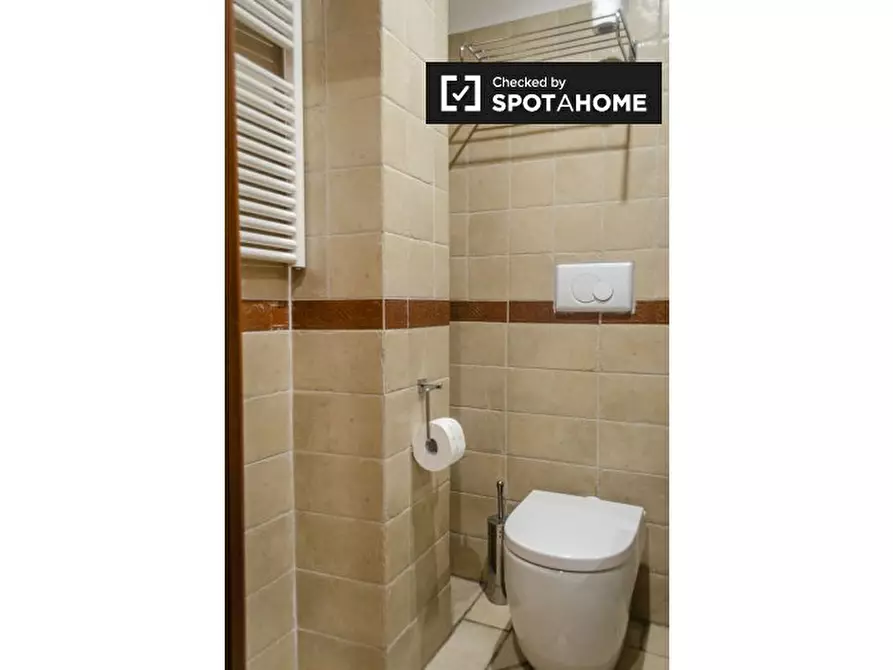 Immagine 7 di Camera condivisa in affitto  in Via Cincinnato, 00175 Roma RM, Italy a Roma