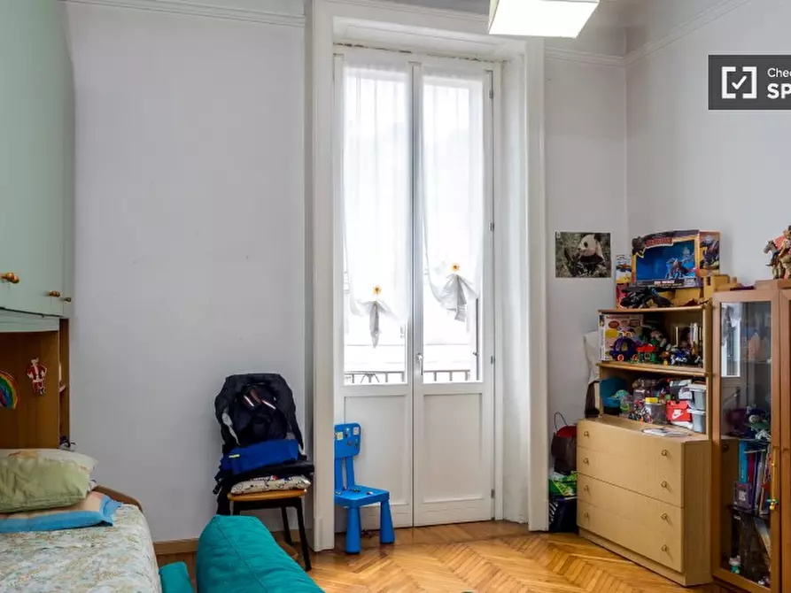 Immagine 5 di Camera condivisa in affitto  in Via Leone Tolstoi a Milano