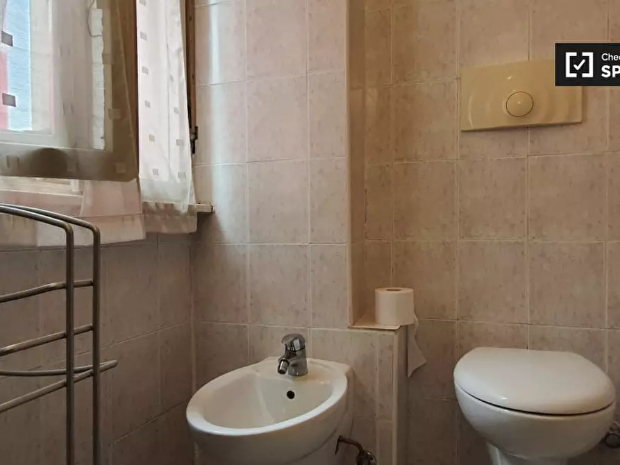 Immagine 11 di Camera condivisa in affitto  in Via Castelbarco a Trento