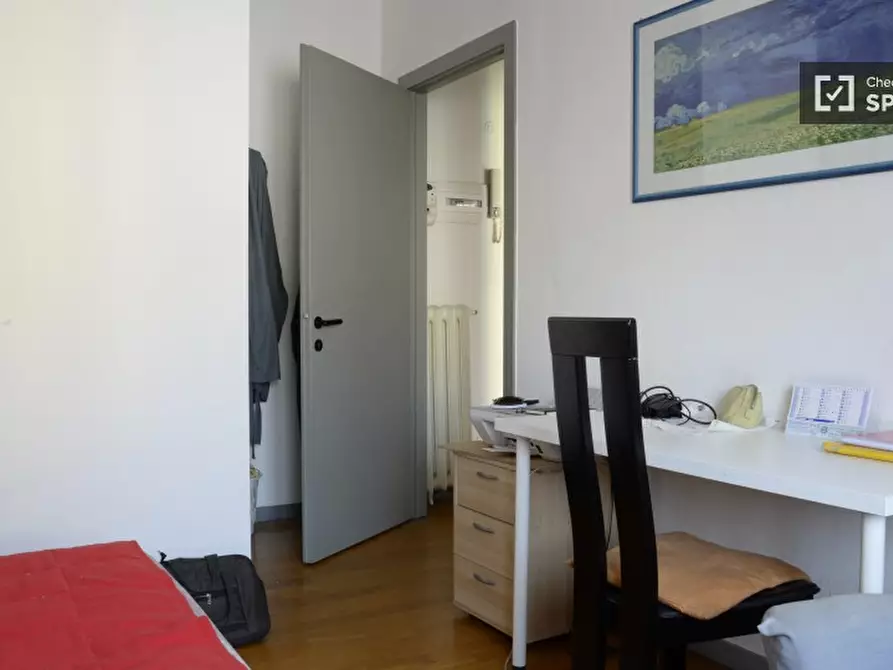 Immagine 4 di Camera condivisa in affitto  in Piazza Gobetti a Milano