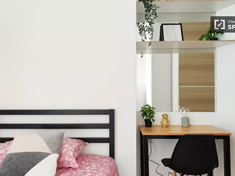 Immagine 3 di Camera condivisa in affitto  in Corso Lodi a Milano