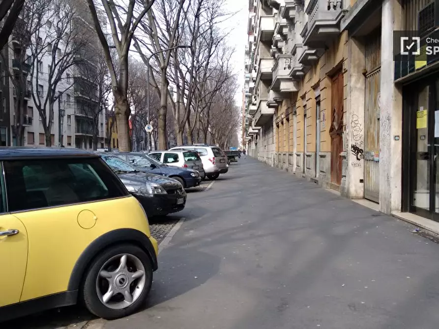 Immagine 13 di Appartamento in affitto  in via teodosio a Milano