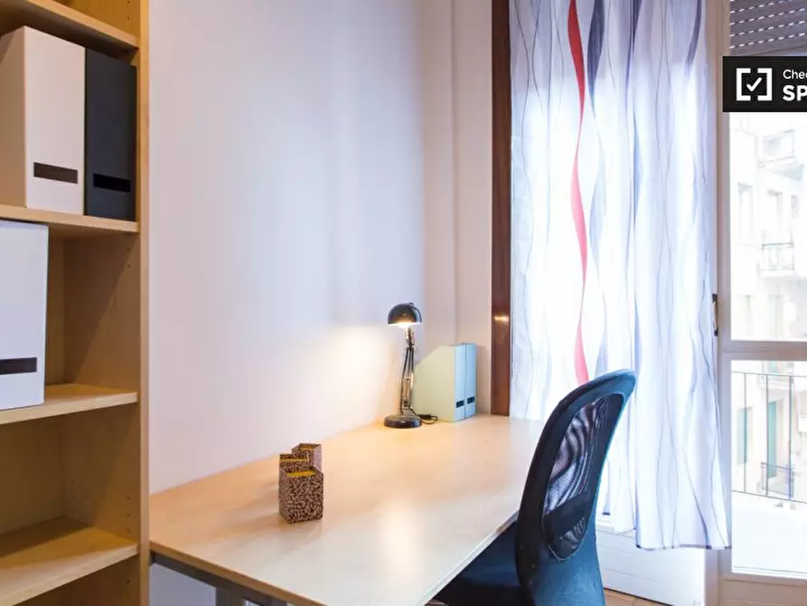 Immagine 3 di Camera condivisa in affitto  in Largo Isabella d'Aragona a Milano