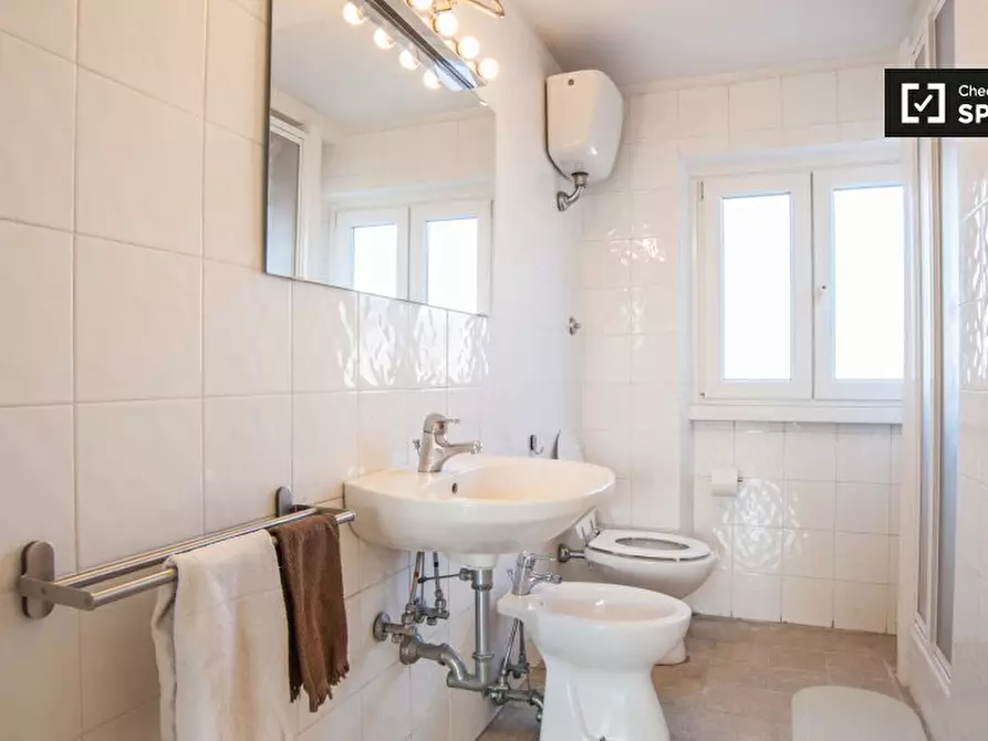 Immagine 18 di Appartamento in affitto  in Via Badia di Cava, 62, 00142 Roma RM, Italy a Roma