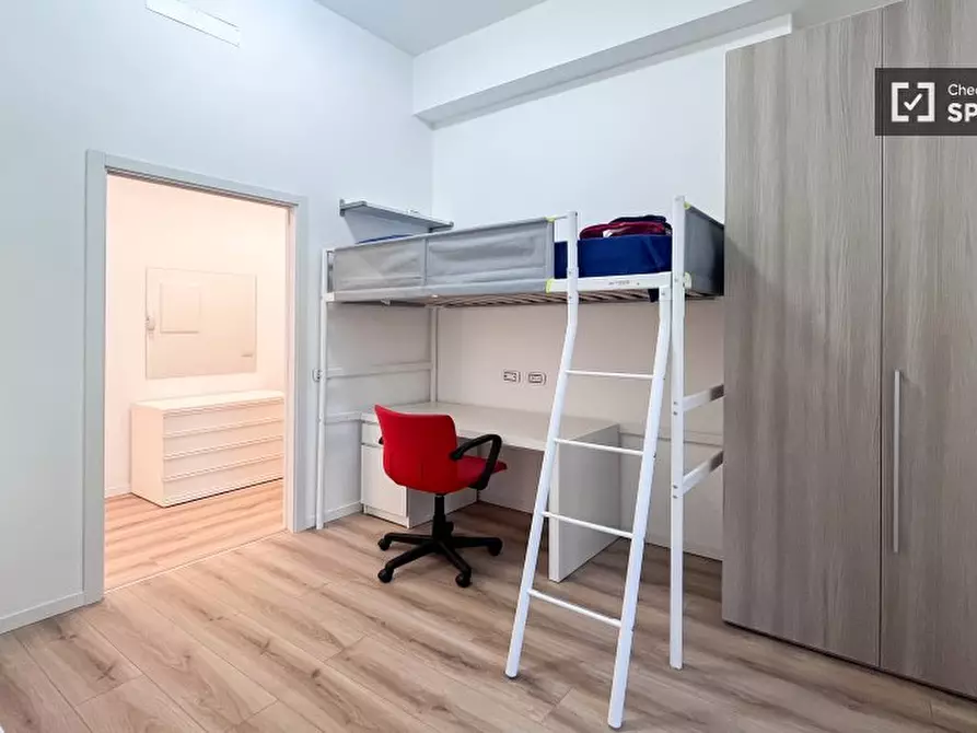 Immagine 7 di Camera condivisa in affitto  in Via Bramantino a Milano