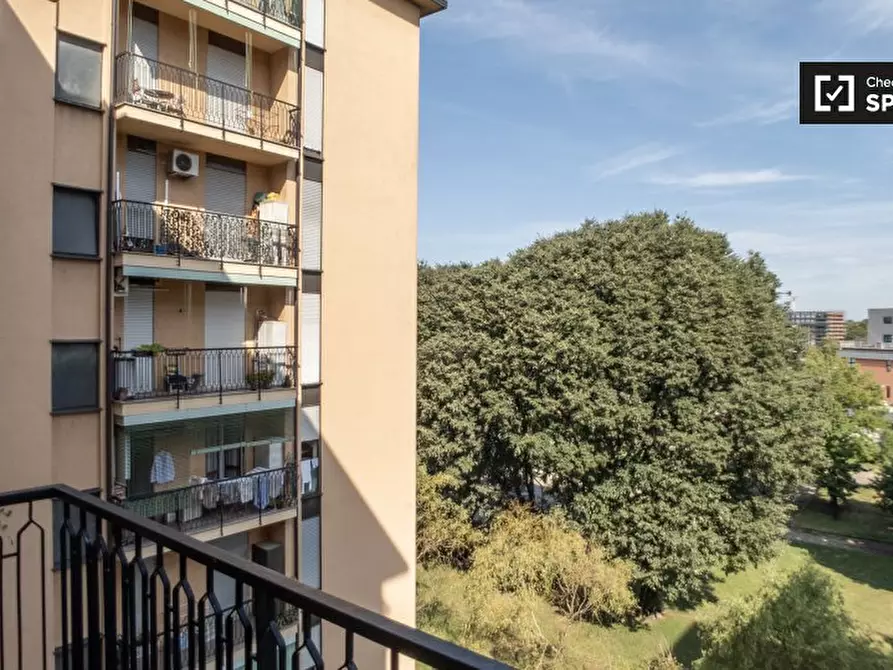 Immagine 11 di Camera condivisa in affitto  in Via Giuseppe Candiani a Milano