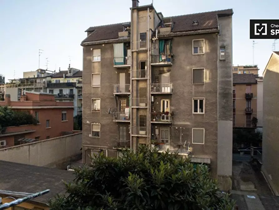 Immagine 5 di Camera condivisa in affitto  in Via Negroli a Milano