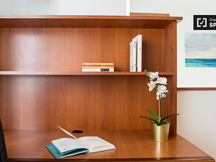 Immagine 3 di Ufficio in affitto  in Viale della Venezia Giulia a Roma