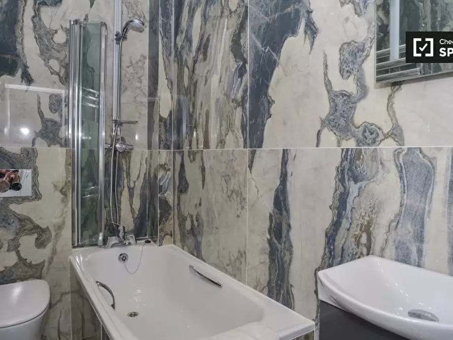 Immagine 9 di Appartamento in affitto  in B Formosa St a Paddington