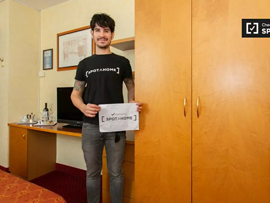 Immagine 17 di Ufficio in affitto  in Via Privata Ettore Paladini a Milano