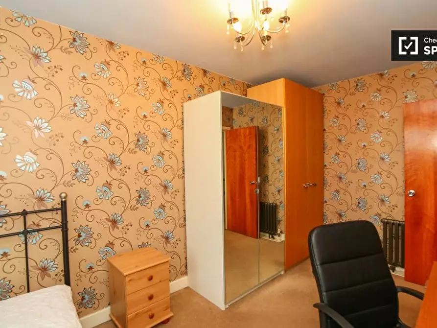 Immagine 3 di Camera condivisa in affitto  in Hastings St a Eltham