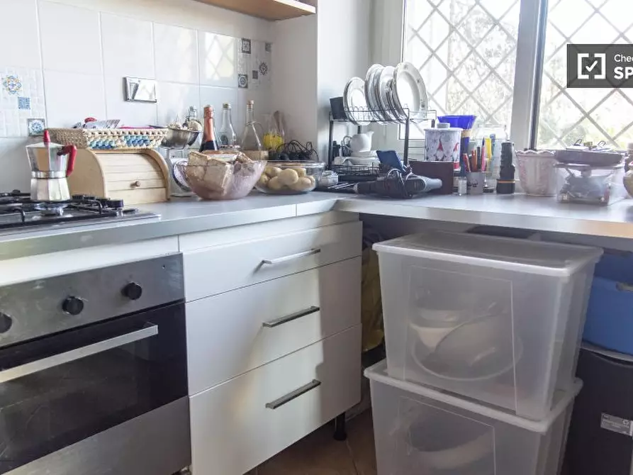 Immagine 11 di Camera condivisa in affitto  in Via Cassia a Roma