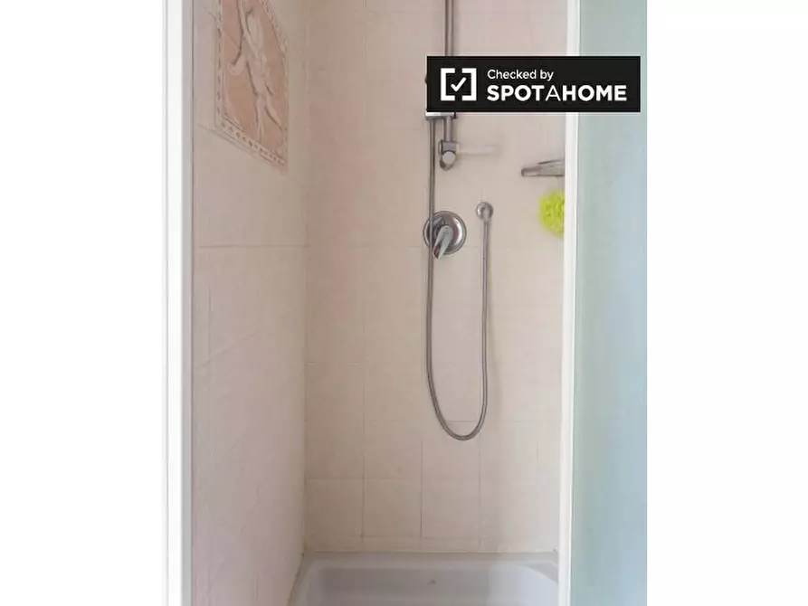 Immagine 7 di Camera condivisa in affitto  in Via Don Giovanni Minzoni a Sesto San Giovanni