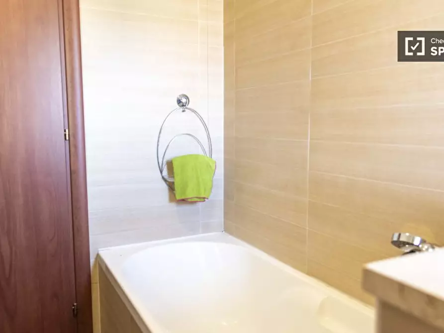 Immagine 8 di Appartamento in affitto  in Via Tigrè a Roma