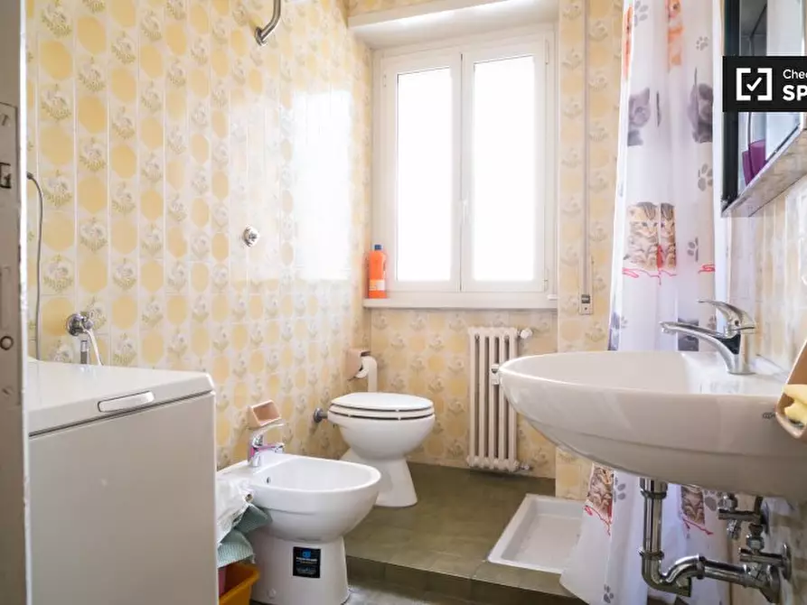 Immagine 17 di Camera condivisa in affitto  in Via Gregorio VII a Roma