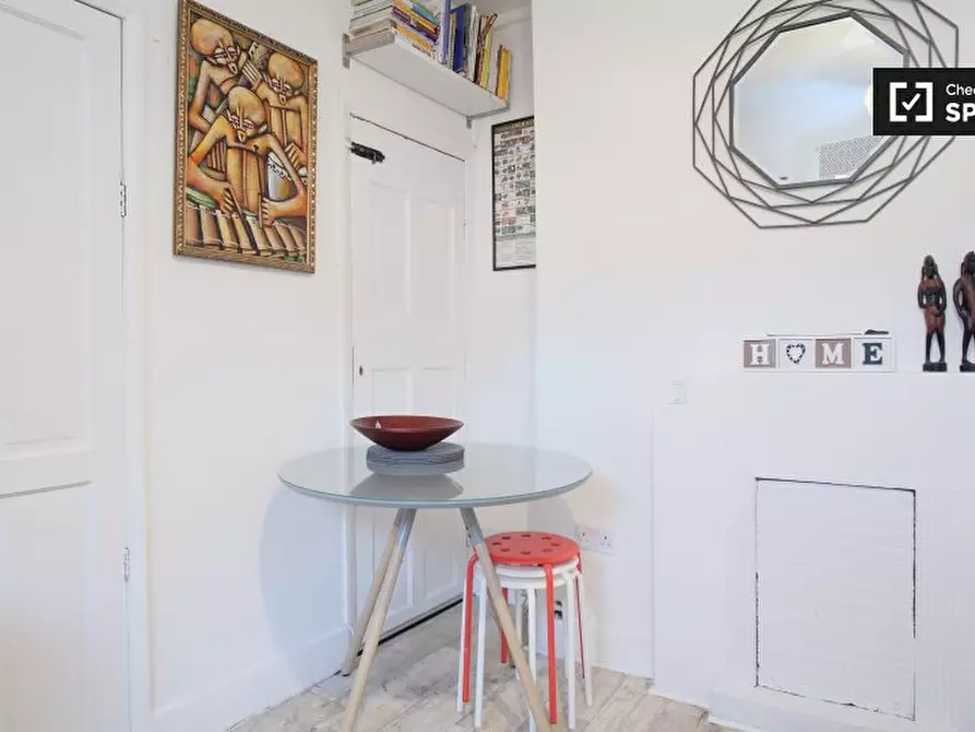 Immagine 6 di Camera condivisa in affitto  in Faversham Rd a Lewisham