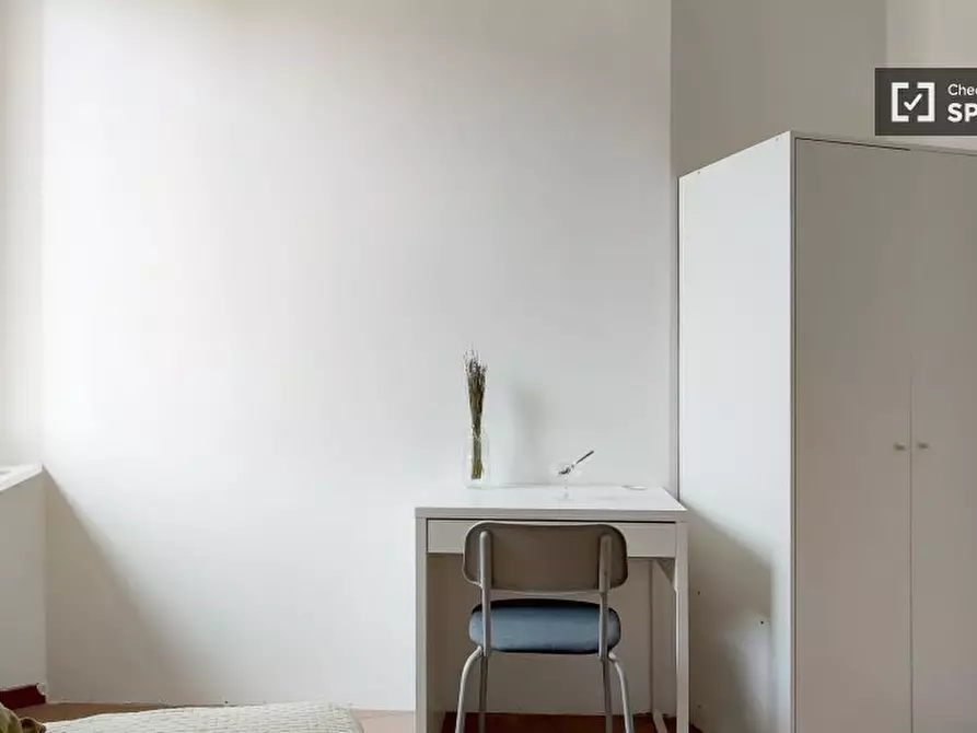 Immagine 19 di Camera condivisa in affitto  in Via Anton Giulio Barrili a Milano