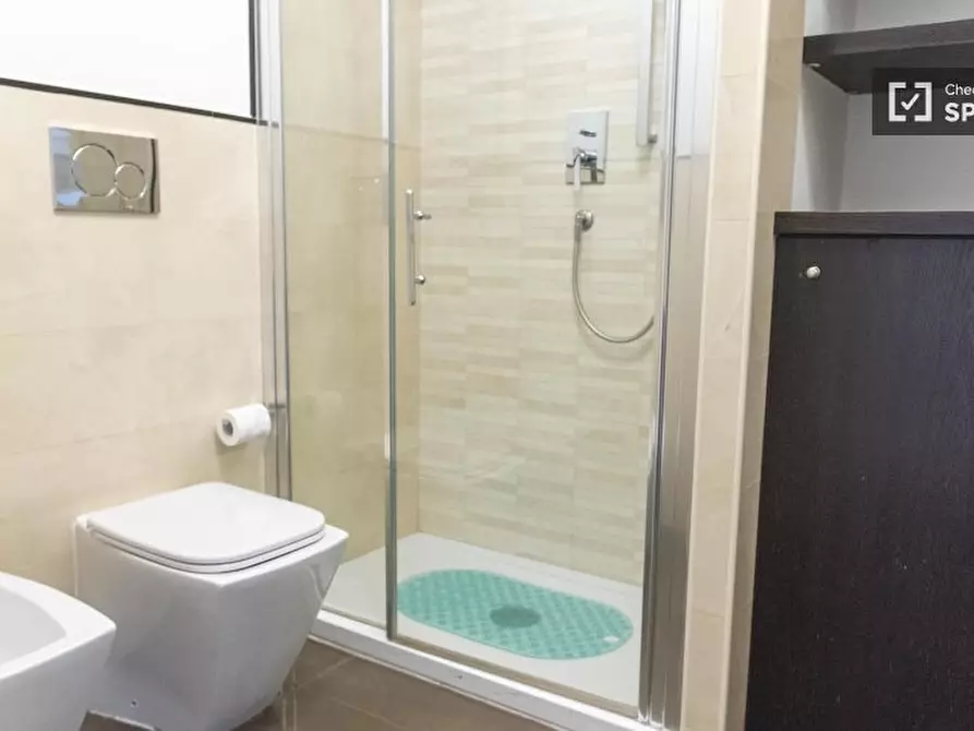 Immagine 3 di Appartamento in affitto  in Via del Pianeta Venere a Roma