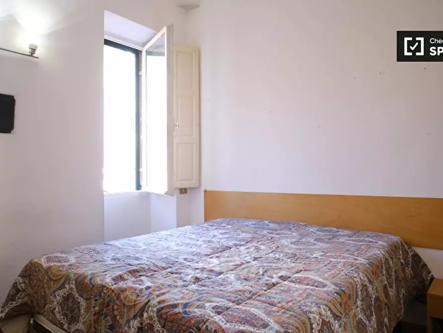 Immagine 3 di Camera condivisa in affitto  in Via Castelfidardo, 00185 Roma RM, Italy a Roma