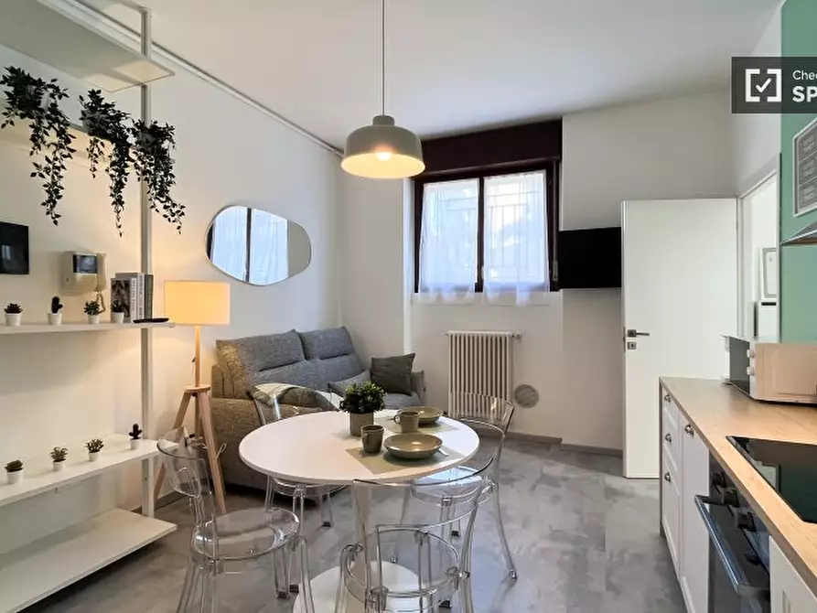 Immagine 2 di Appartamento in affitto  in Via Franco Tosi a Milano