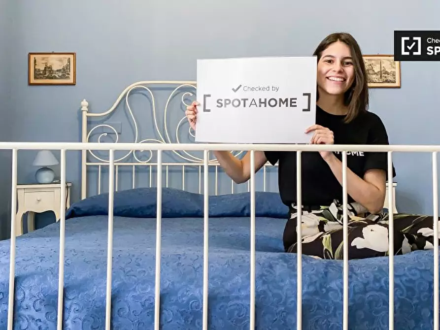 Immagine 5 di Camera condivisa in affitto  in Via Matteo Boiardo a Roma