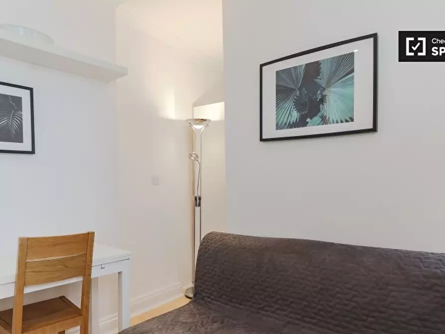 Immagine 1 di Ufficio in affitto  in Sussex Gardens a Paddington