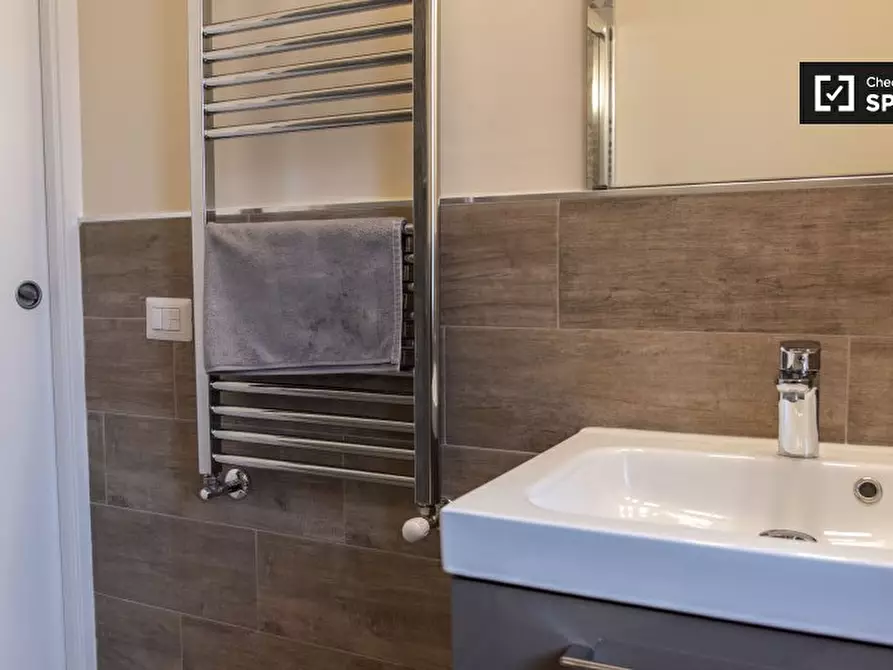 Immagine 18 di Appartamento in affitto  in Via Gerolamo Tiraboschi a Roma