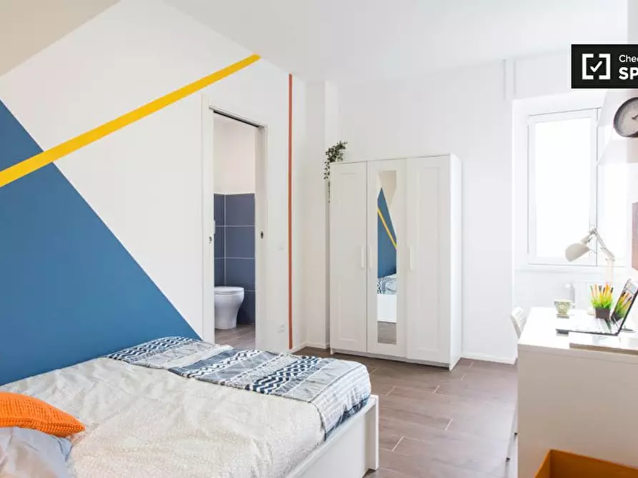 Immagine 2 di Camera condivisa in affitto  in Viale Liguria a Milano