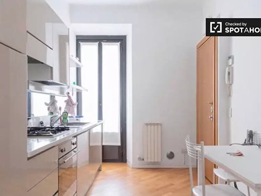 Immagine 4 di Appartamento in affitto  in Via Vincenzo Viviani a Milano