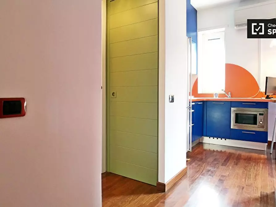 Immagine 9 di Ufficio in affitto  in Via Sebastiano Veniero, 20148 Milano MI, Italy a Milano