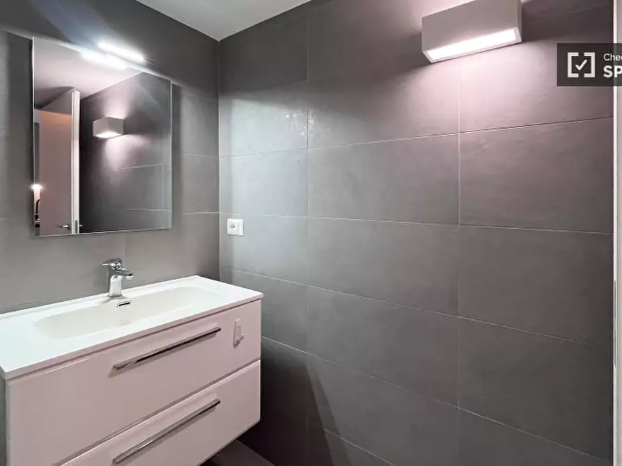 Immagine 11 di Ufficio in affitto  in Via Beroldo a Milano