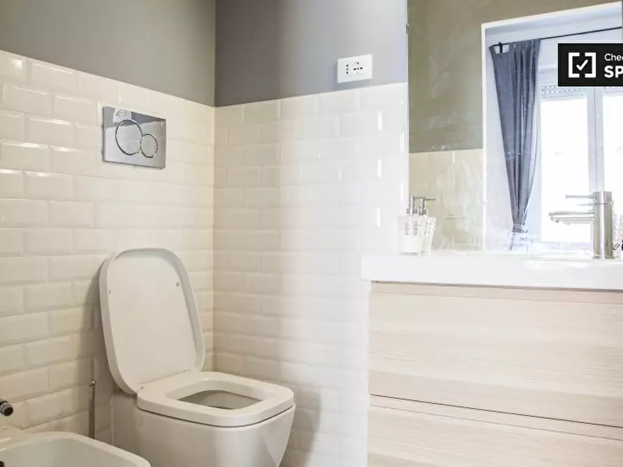 Immagine 6 di Appartamento in affitto  in Via Machiavelli, 00185 Roma RM, Italy a Roma