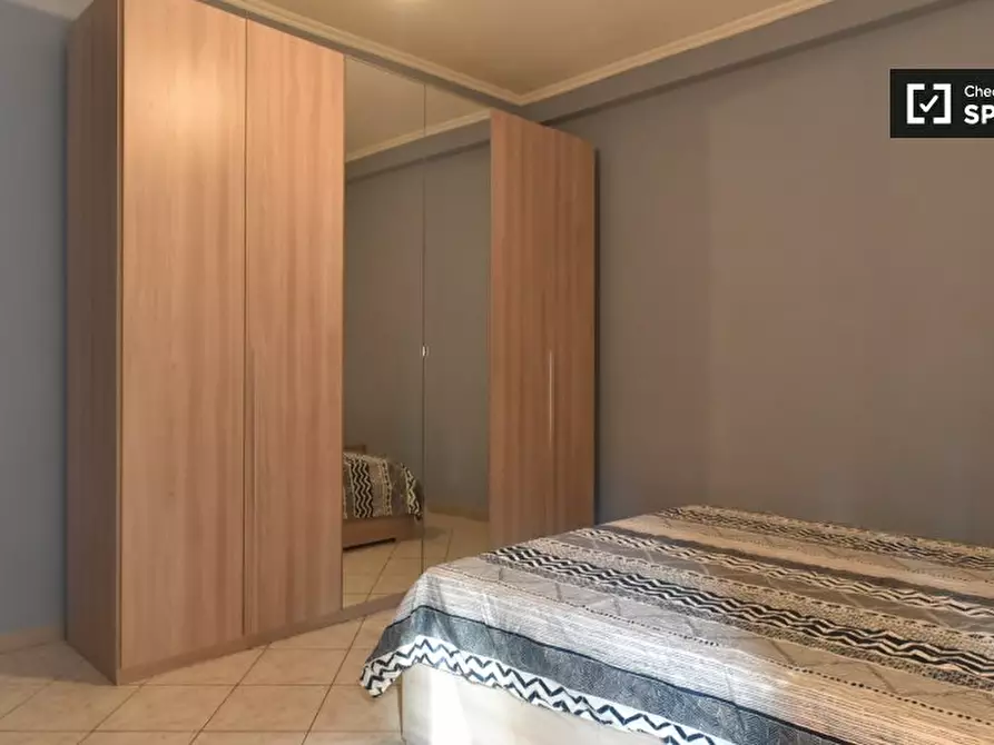 Immagine 2 di Camera condivisa in affitto  in Via Sagunto a Roma