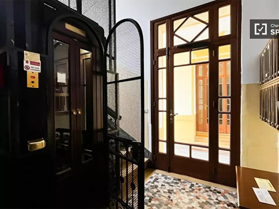 Immagine 9 di Camera condivisa in affitto  in Via Carlo Valvassori Peroni a Milano