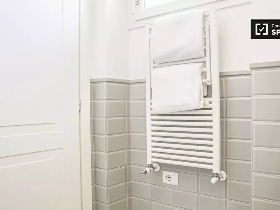 Immagine 6 di Camera condivisa in affitto  in Piazza Pio XI a Roma