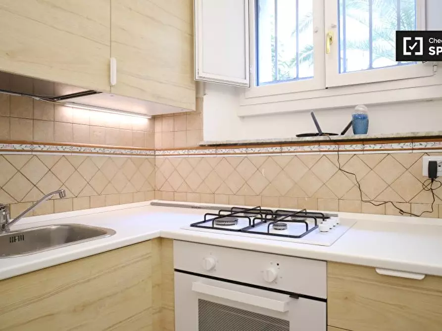 Immagine 7 di Camera condivisa in affitto  in Via Malta a Roma