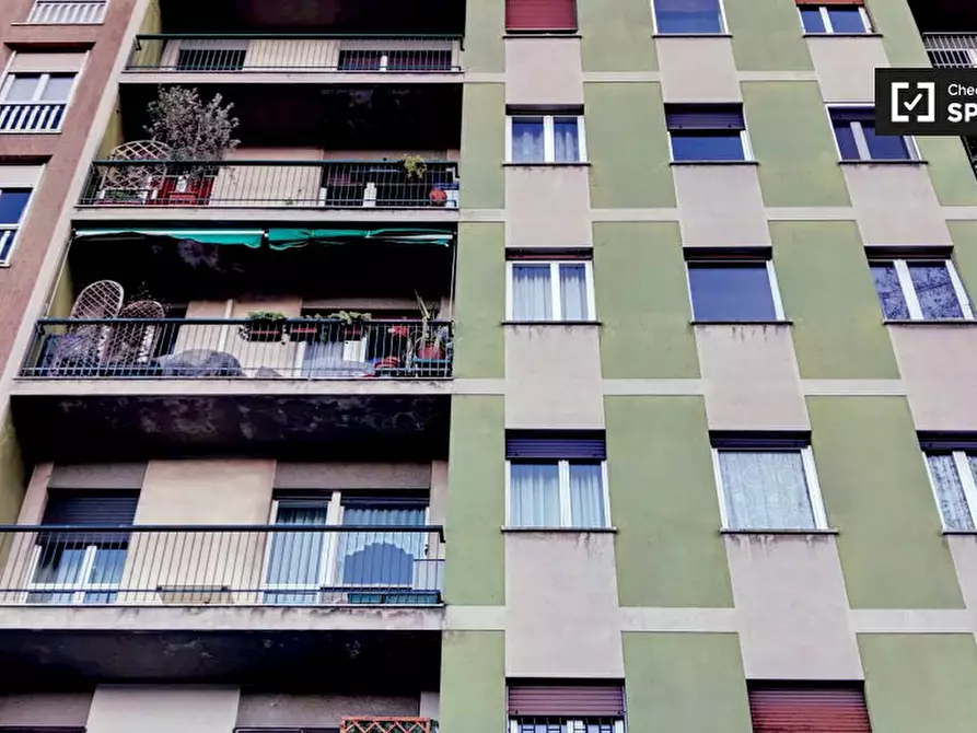 Immagine 18 di Camera condivisa in affitto  in Via Ferrante Aporti a Milano
