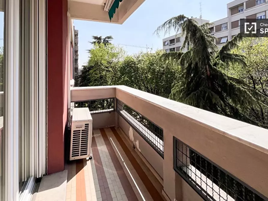 Immagine 19 di Camera condivisa in affitto  in Via Fratelli Bressan a Milano