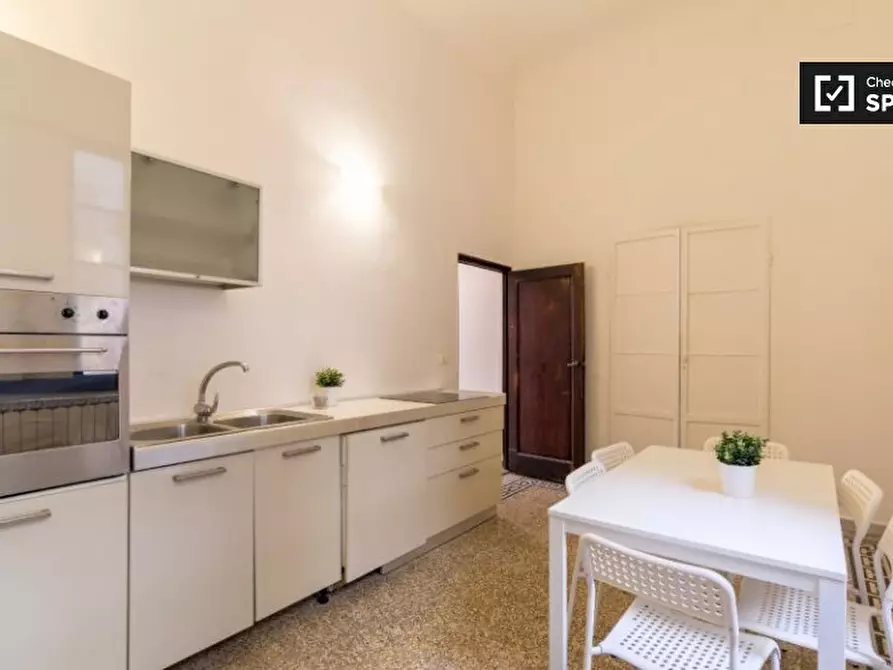 Immagine 4 di Camera condivisa in affitto  in Borgo Ognissanti a Firenze