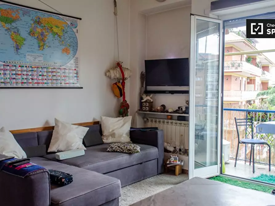 Immagine 6 di Camera condivisa in affitto  in Via Renzo da Ceri, 00176 Roma RM, Italy a Roma