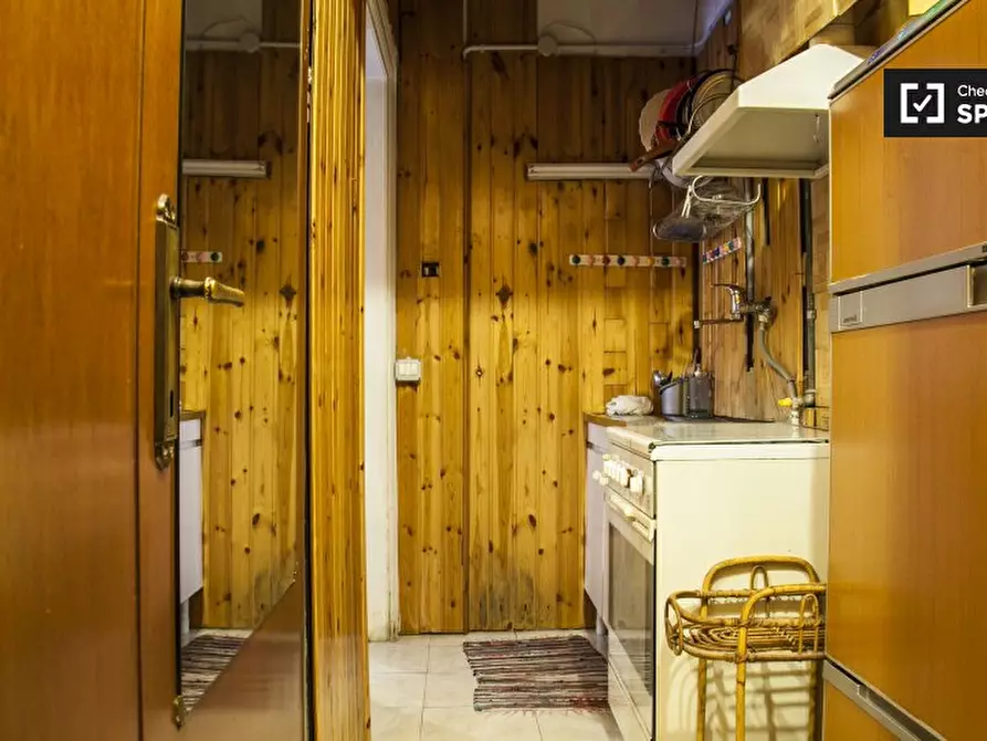 Immagine 2 di Appartamento in affitto  in Via Altino a Roma